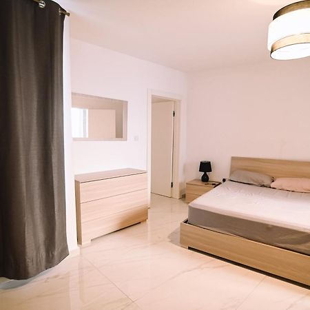 Spacious 3 Bedroom In Sliema! Eksteriør bilde