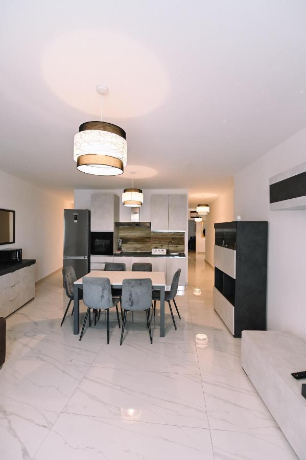 Spacious 3 Bedroom In Sliema! Eksteriør bilde